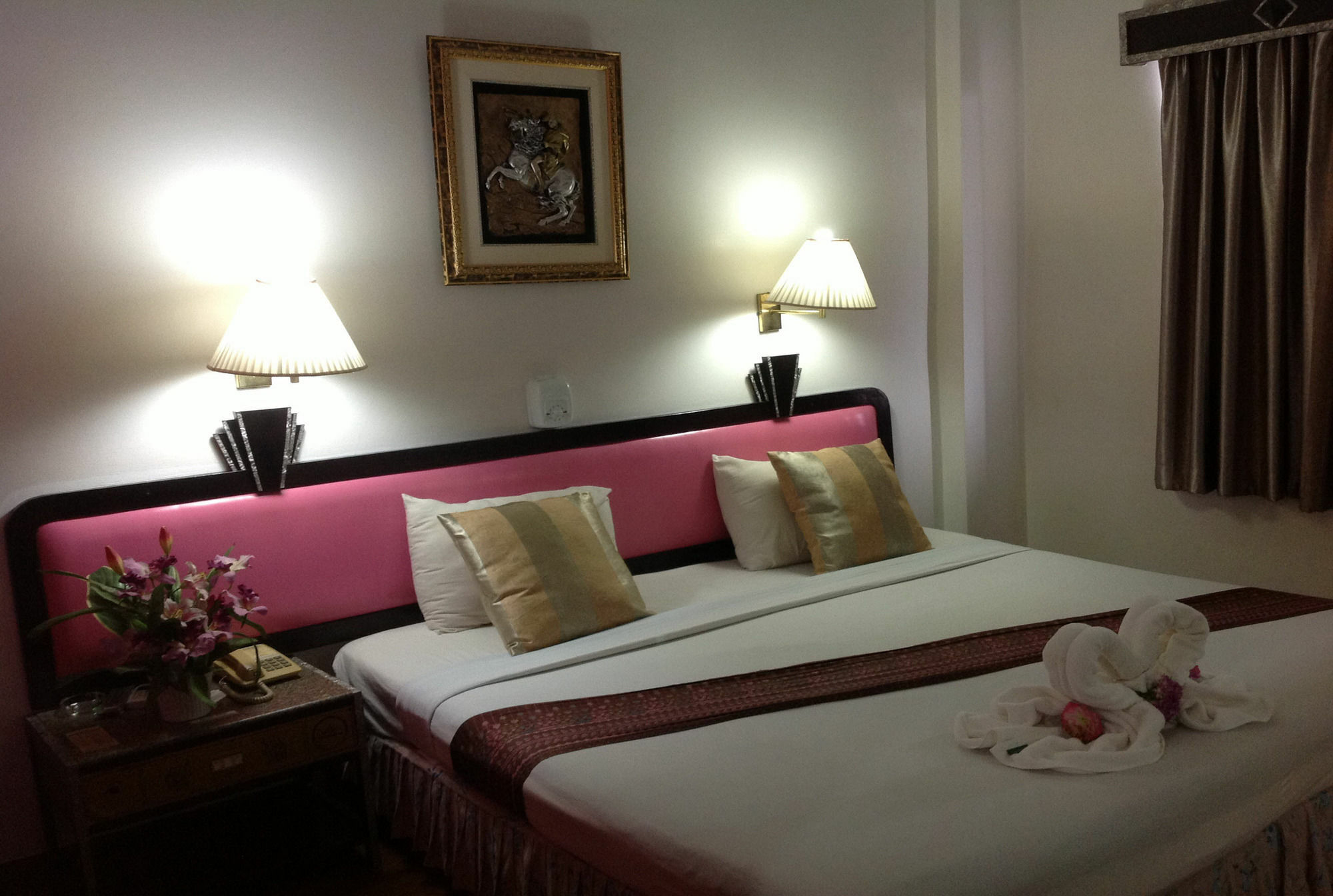 Thaihotel Nakorn Si Thammarat Nakhon Si Thammarat Buitenkant foto